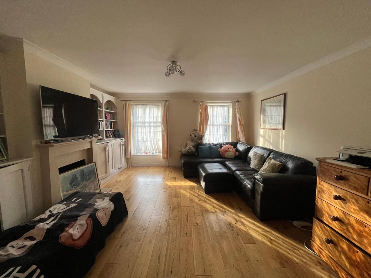 Rooms Close To Wimbledon Tennis Лондон Екстер'єр фото